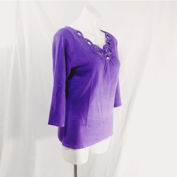 NWT Purple Embroidered Neckline Blouse Large Dressy Casual Boho Chic Top - Picture 3 of 5